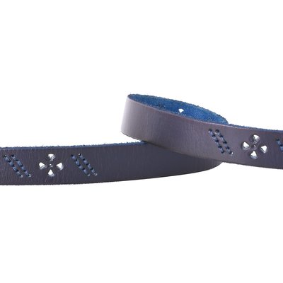 Genuine leather belt with clovers