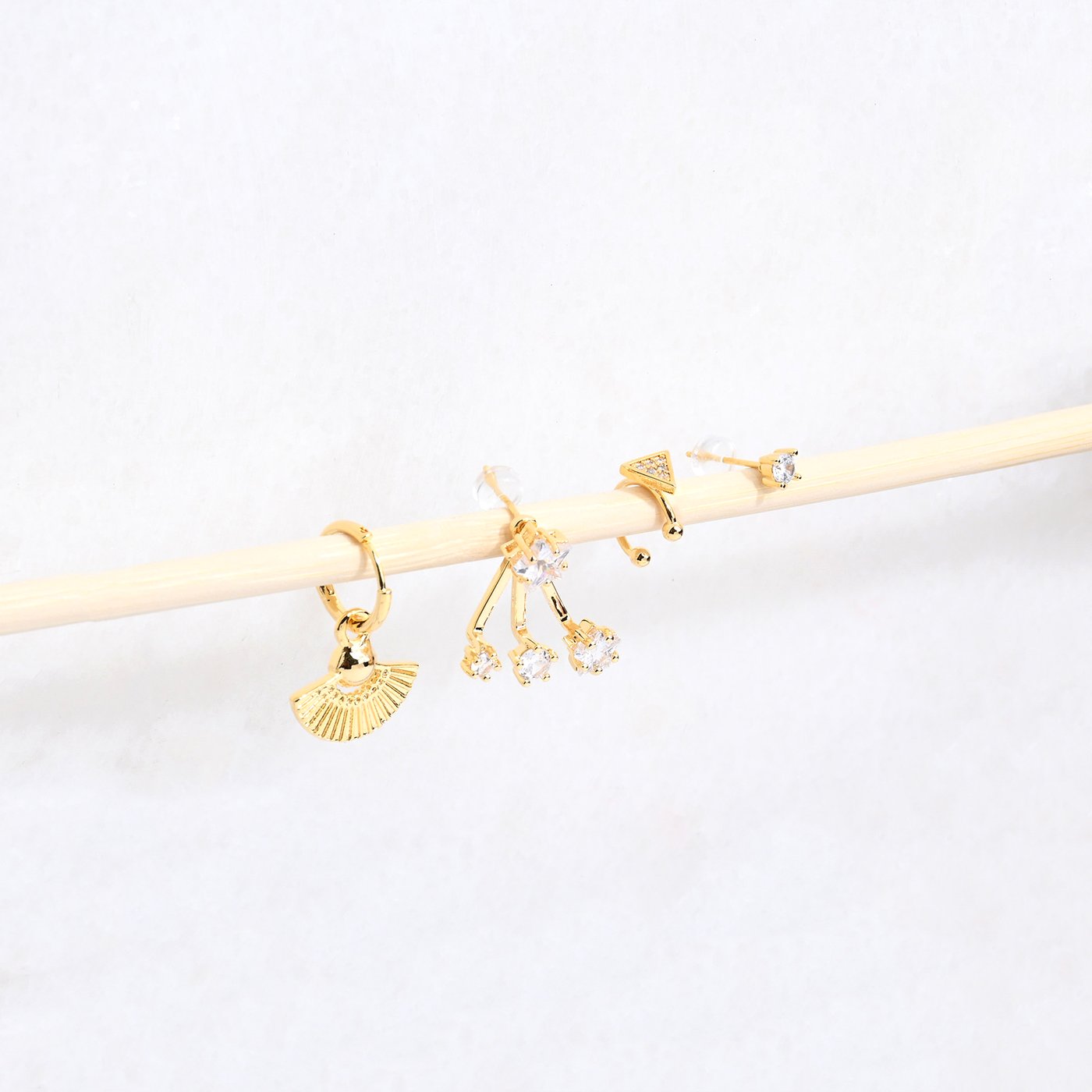 Set of gold plated earrings fan GB