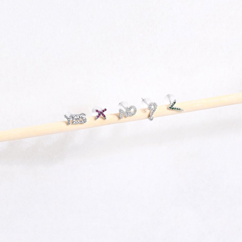 Set of gold plated earrings yes GB