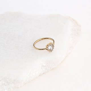 Anillo en acero corazón y circonitas GB