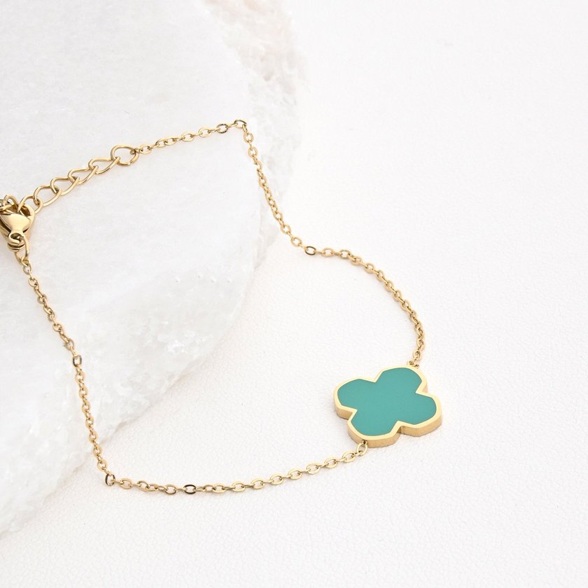 Pulseira em aço trevo verde GB