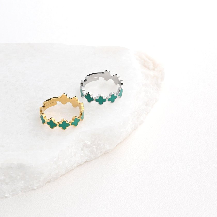 Adjustable ring steel clovers green GB
