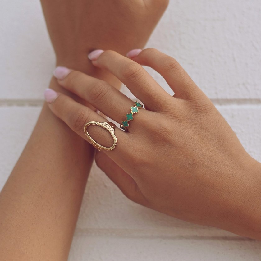 Anillo ajustable acero tréboles verdes GB