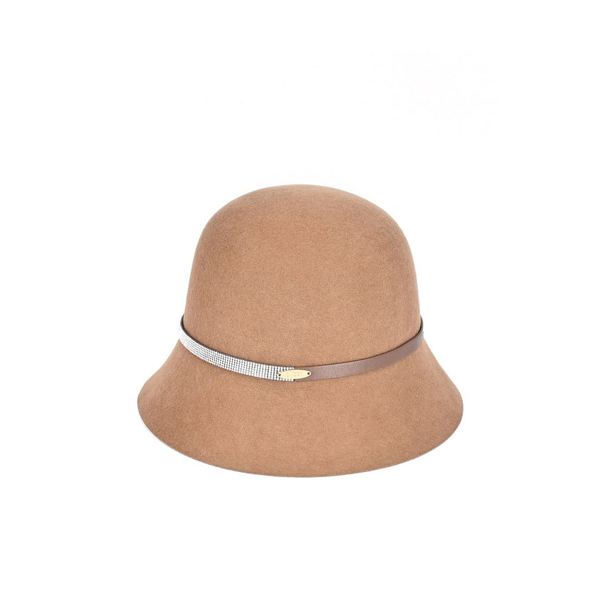 Fur hat with bright GB