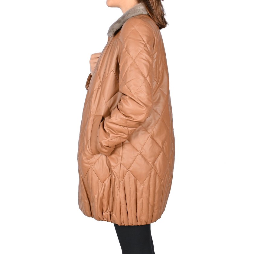 Chaqueta larga con cuello visión GB