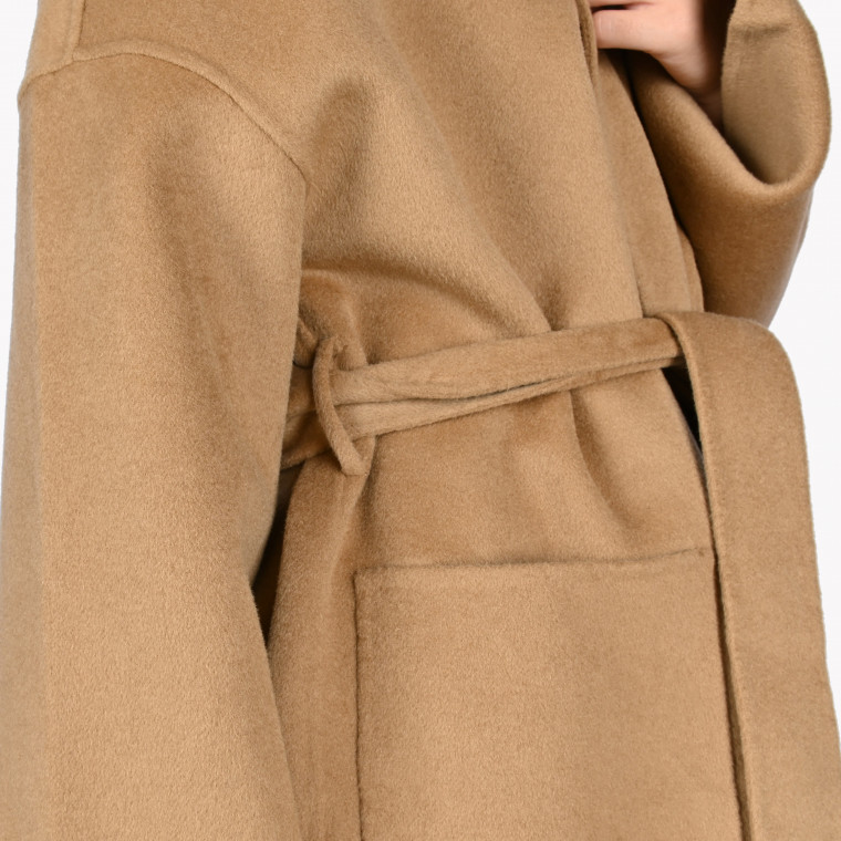 100% wool coat with belt GB