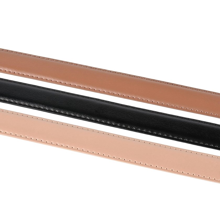 Cintura di donna con dettaglio d'argento GB