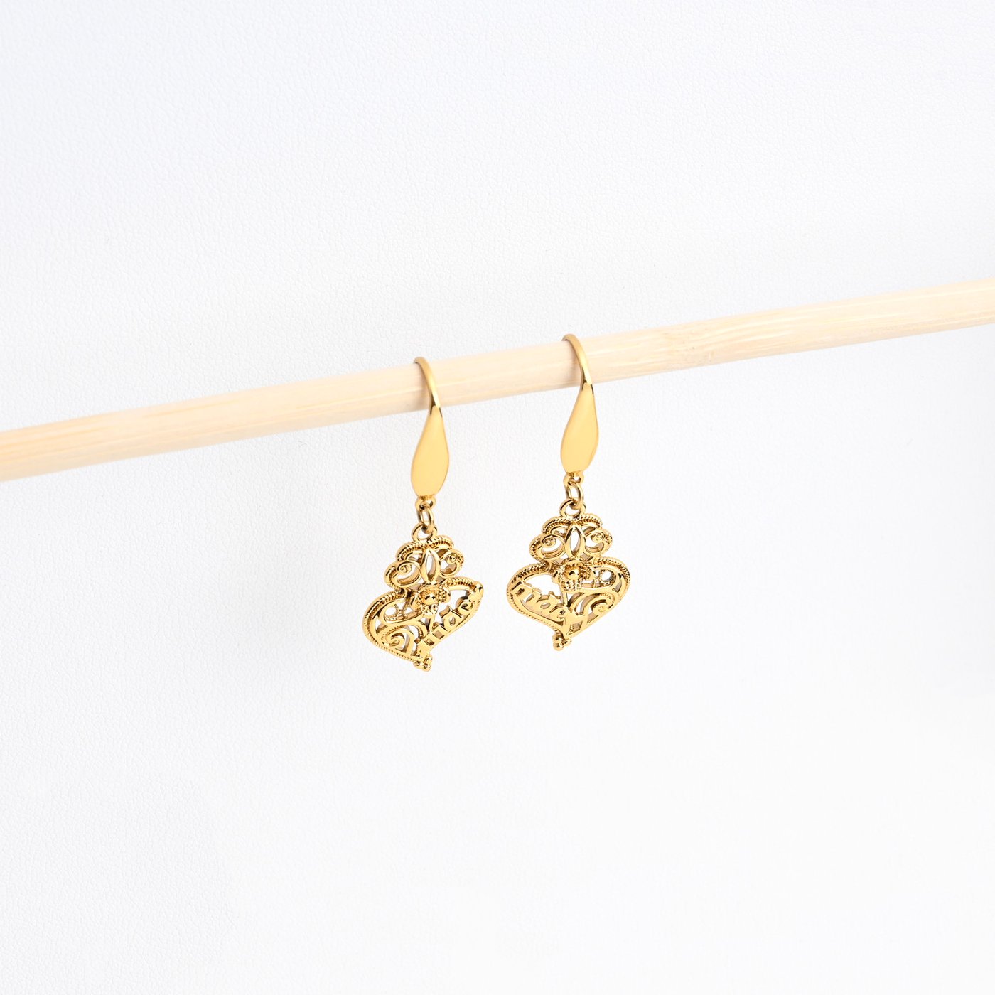 Boucles d\'oreilles plaqué or coração de viana et mãe GB