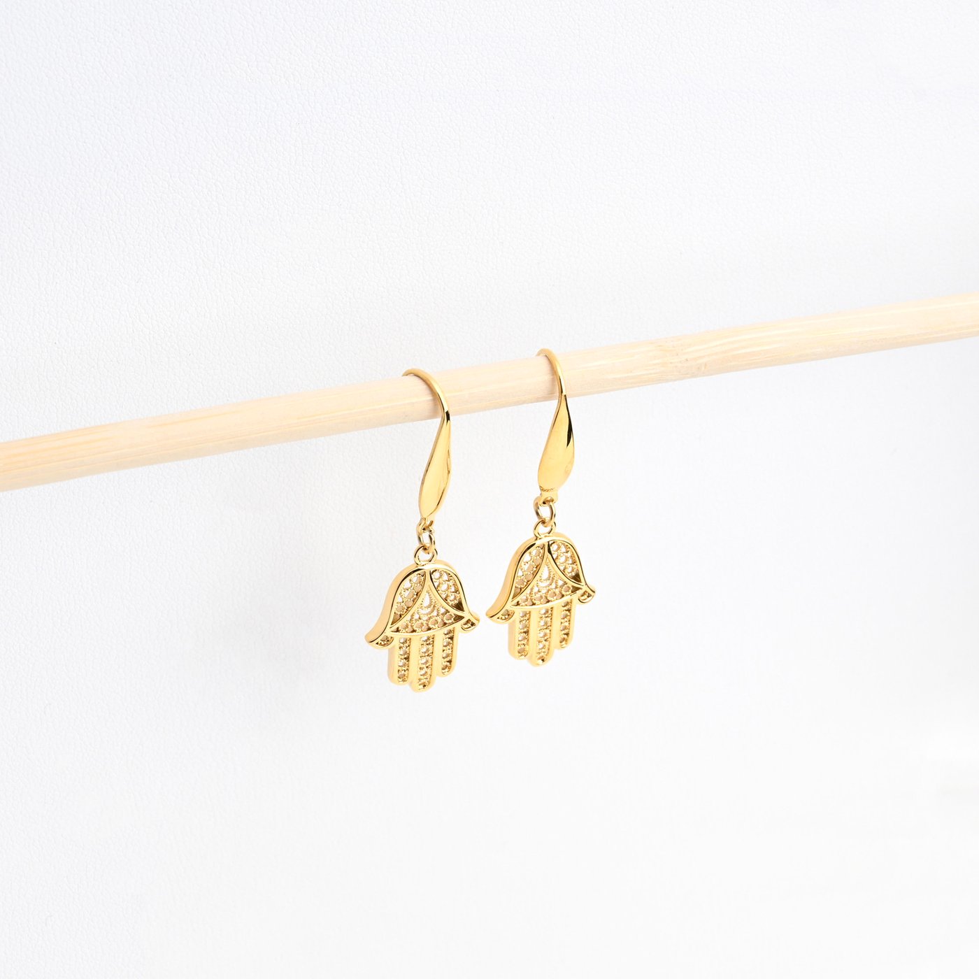 Gold plated earrings hand GB