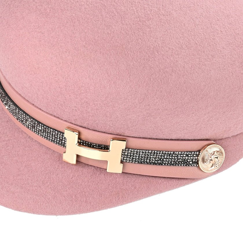 Boina de lana con accesorio dorado GB