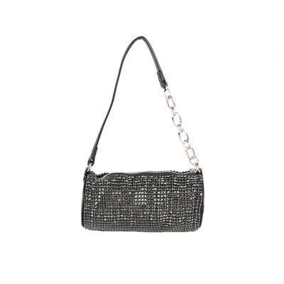 Pochette fiesta negra con brillantes y cadena GB