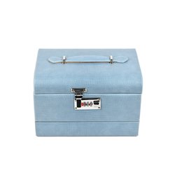 Coffret à bijoux avec gravure GB