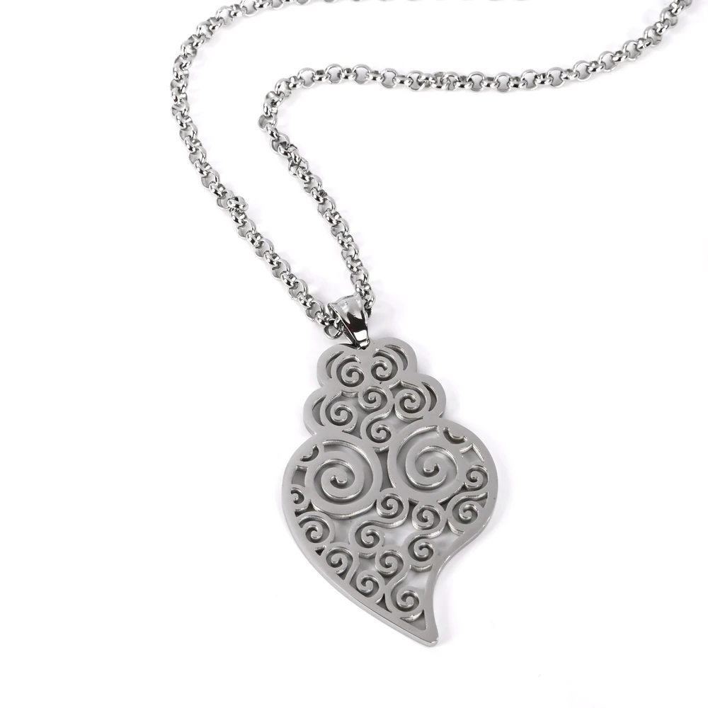 Collana in acciaio con coração de viana GB