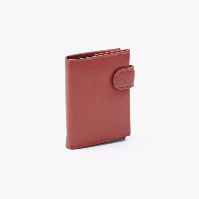 Men&#039;s leather card holder with GB pocket
