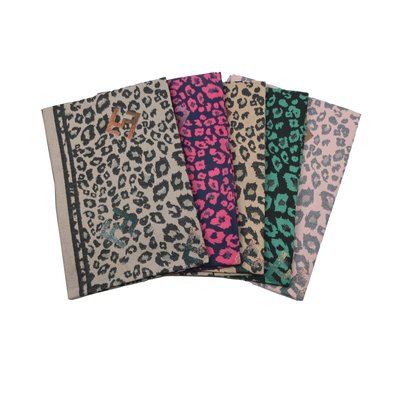 Foulard à imprimé animalier GB