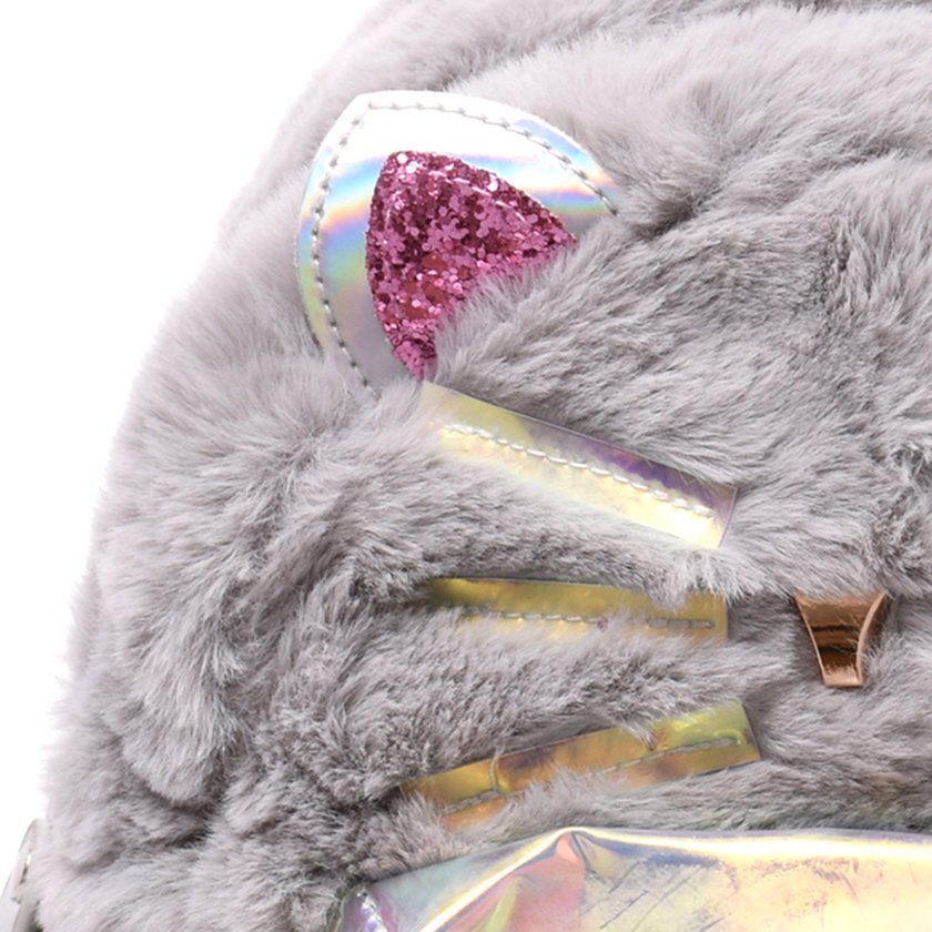 Zaino in pelliccia con tasca esterna GB