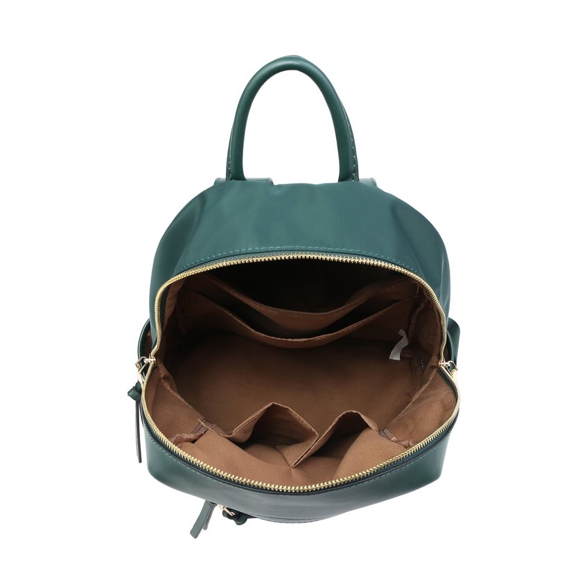 Mochila nylon com múltiplos bolsos GB