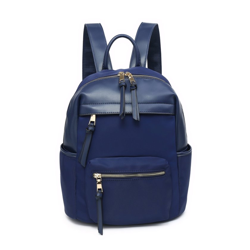 Mochila nylon com múltiplos bolsos GB