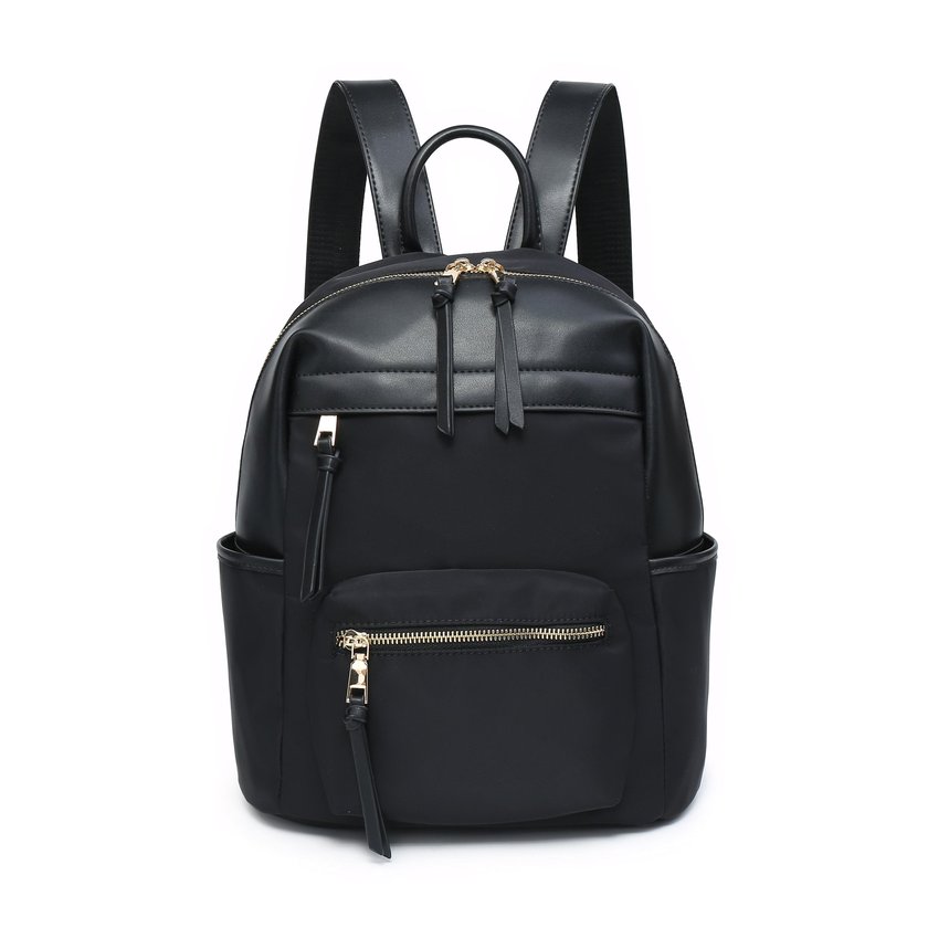 Mochila nylon com múltiplos bolsos GB