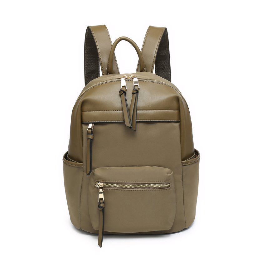 Mochila nylon com múltiplos bolsos GB