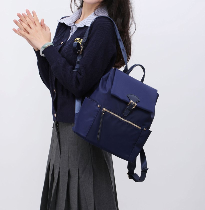 Sac à dos en nylon avec fermeture à boucle GB