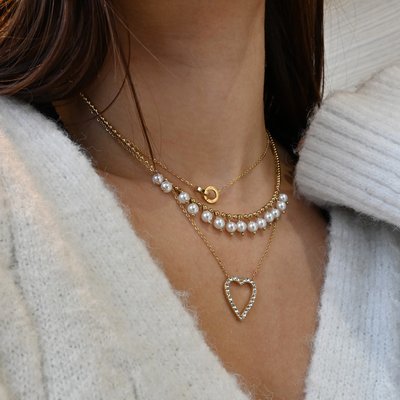 Collana in acciaio con pendenti di perle GB