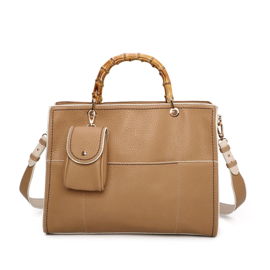 Synthetic bag with bamboo handle GB