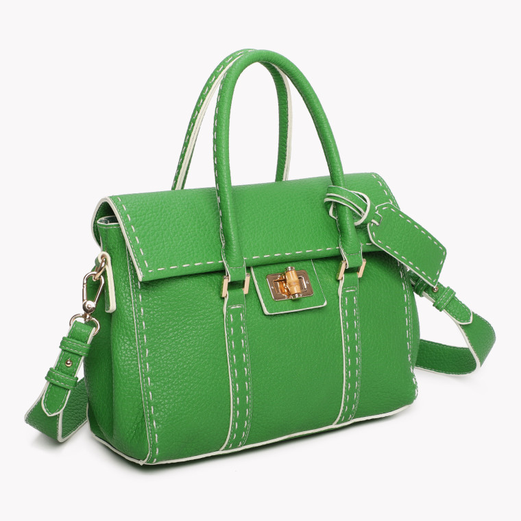 Bolso con detalles GB dorados