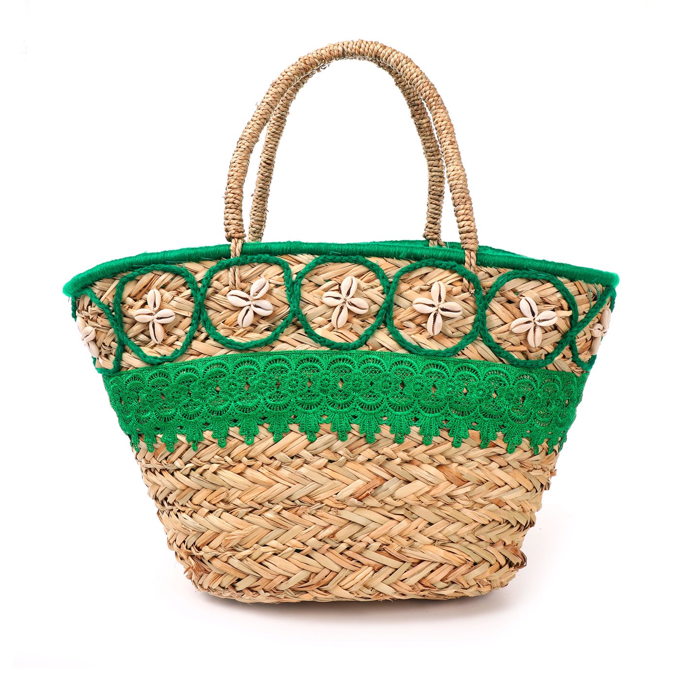 Lace raffia basket and shells GB