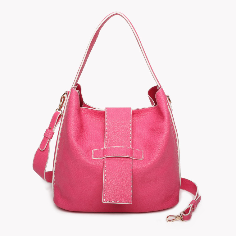 Shoulder bag with stitching and GB flap closure