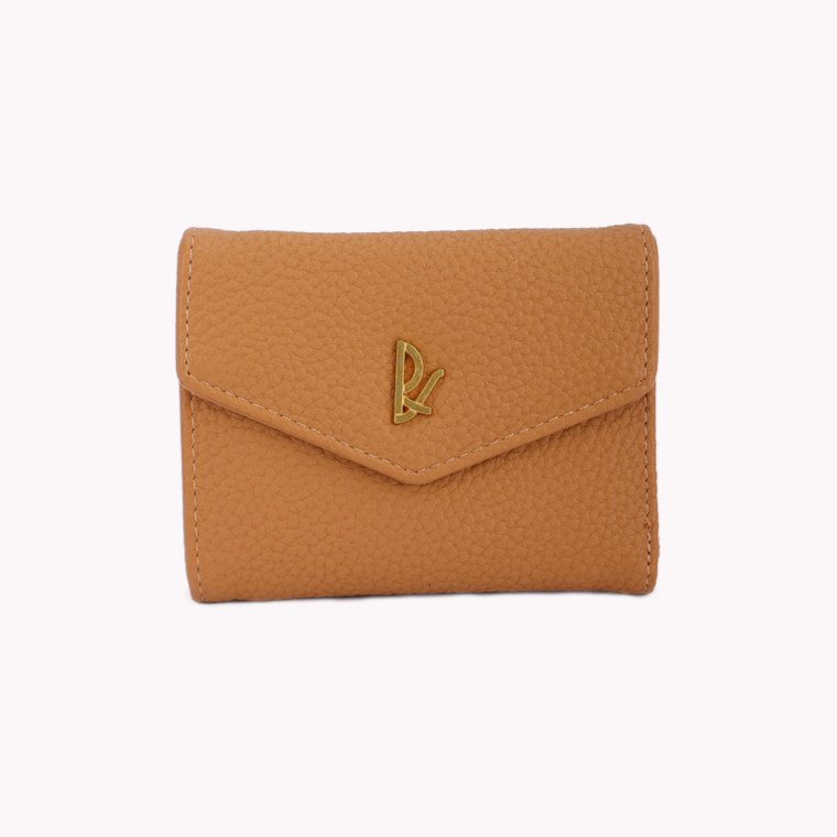 Wallet with flap closure in envelope format and GB details