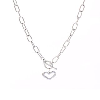 Collar en acero eslabones con corazón GB