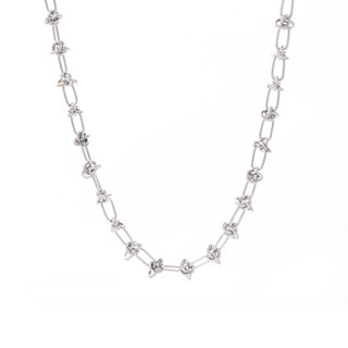 Collar en acero con nudo  GB