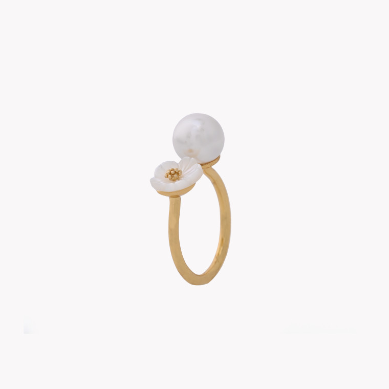 Semi precious ring flower motherpearl with pearl GB
