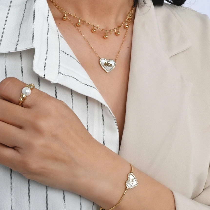 Collana in acciaio con pendenti a pois GB