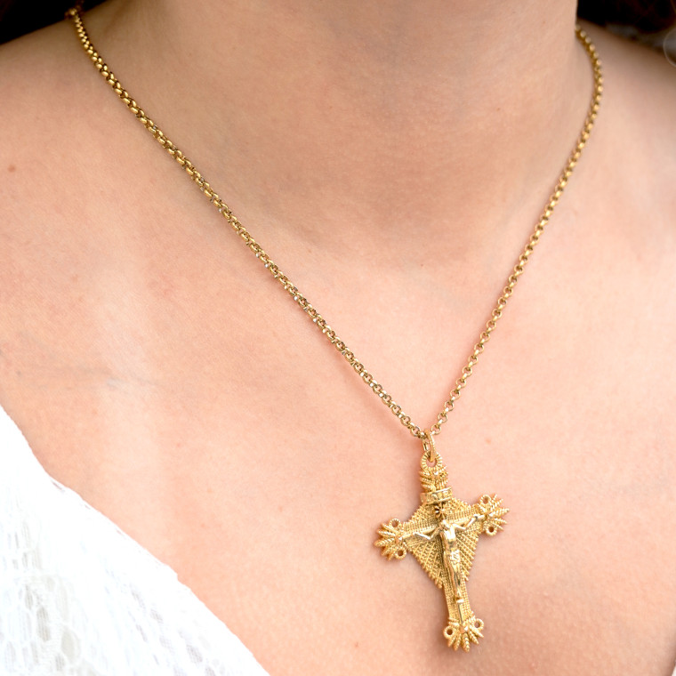 Collier semi précieuse crucifix filigrane GB