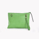 Bolso GB estilo clutch textura cocodrilo