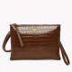 Bolsa tiracolo estilo clutch com textura croco GB