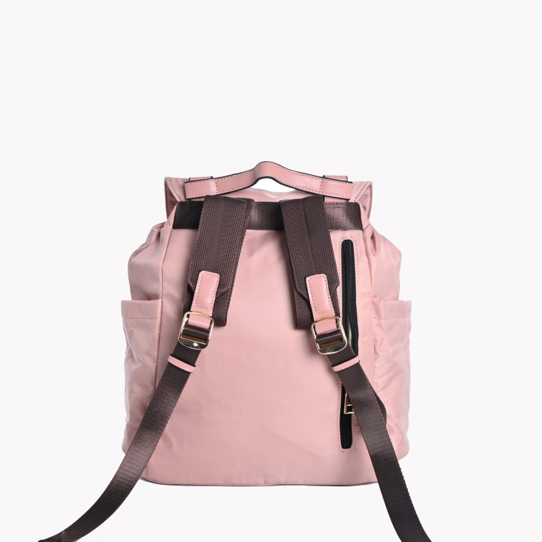 Zaino in nylon con diverse tasche esterne GB