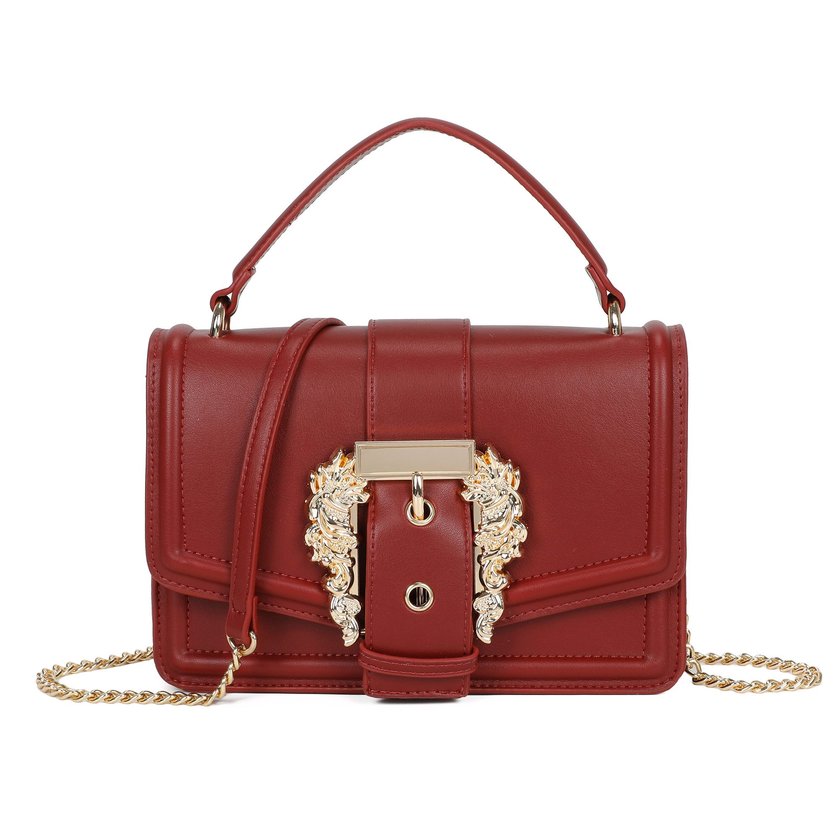 Square bag with flap closure detail GB