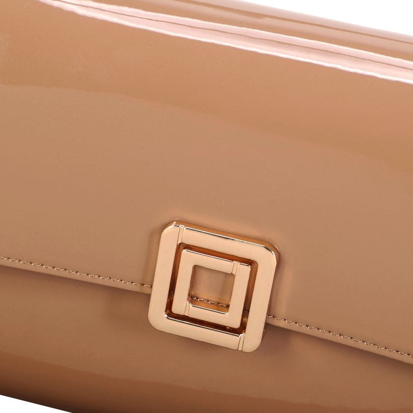 Borsa a tracolla in vernice con chiusura magnetica GB