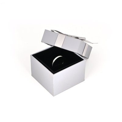 Box for ring GB