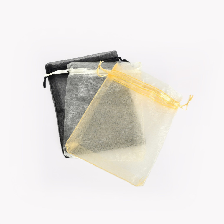 Pack of organza bags GB