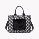 Sac style cabas en farmhouse/fourrure avec motif GB