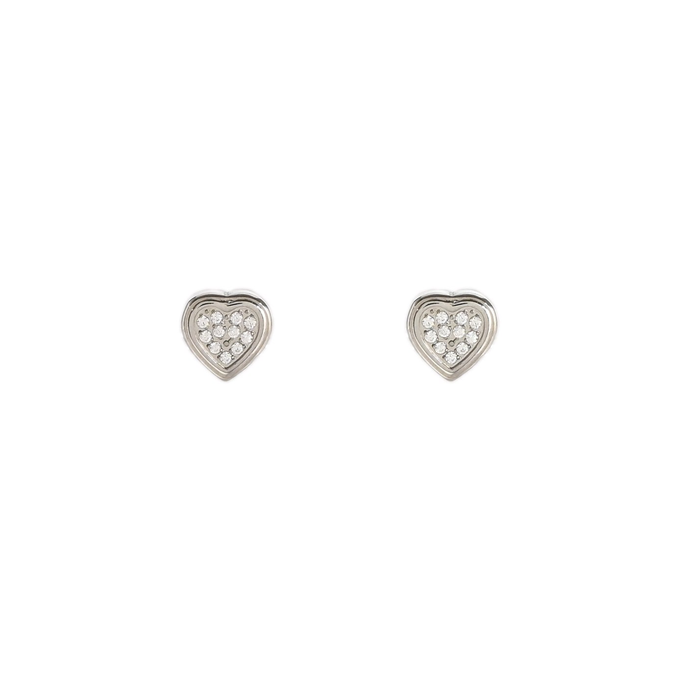 Petites boucles d\'oreilles en acier avec cœur