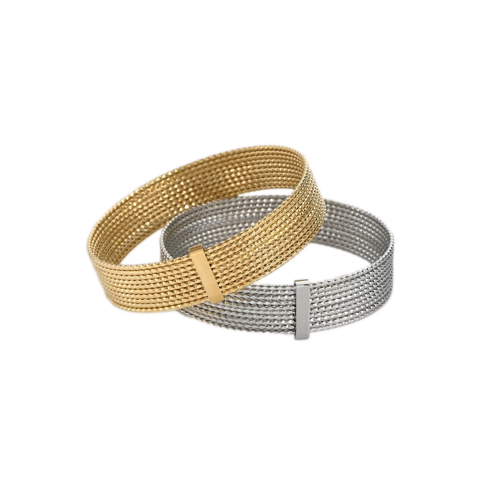 Bracciale rigido in acciaio con cerchi