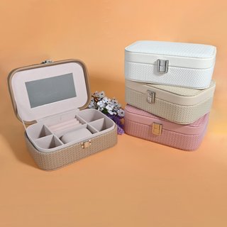 Braided Jewellery box GB
