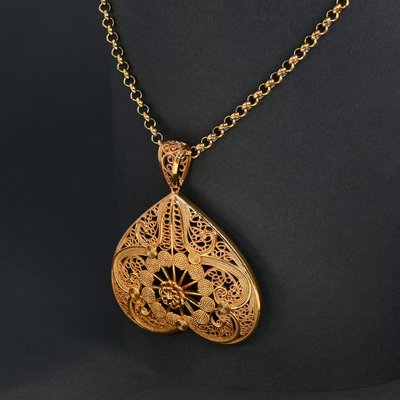 Collier coeur filigrané inversé GB