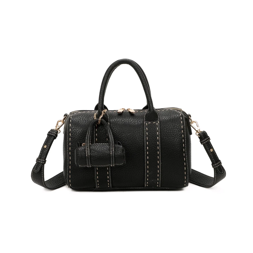 Malote com mini bolsa estilo moedeiro GB