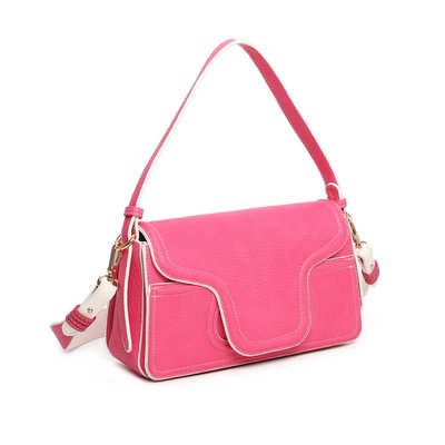 Shoulder bag with distinctive flap closure GB